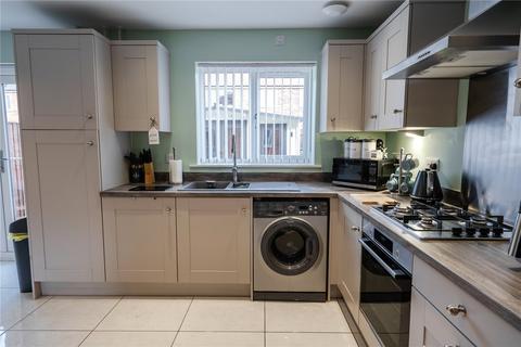 3 bedroom semi-detached house for sale, Stavanger Close, New Waltham, Grimsby, Lincolnshire, DN36