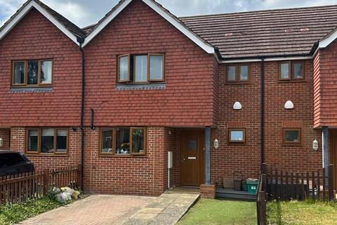 3 Sienna Close, Chessington, KT9 2HQ