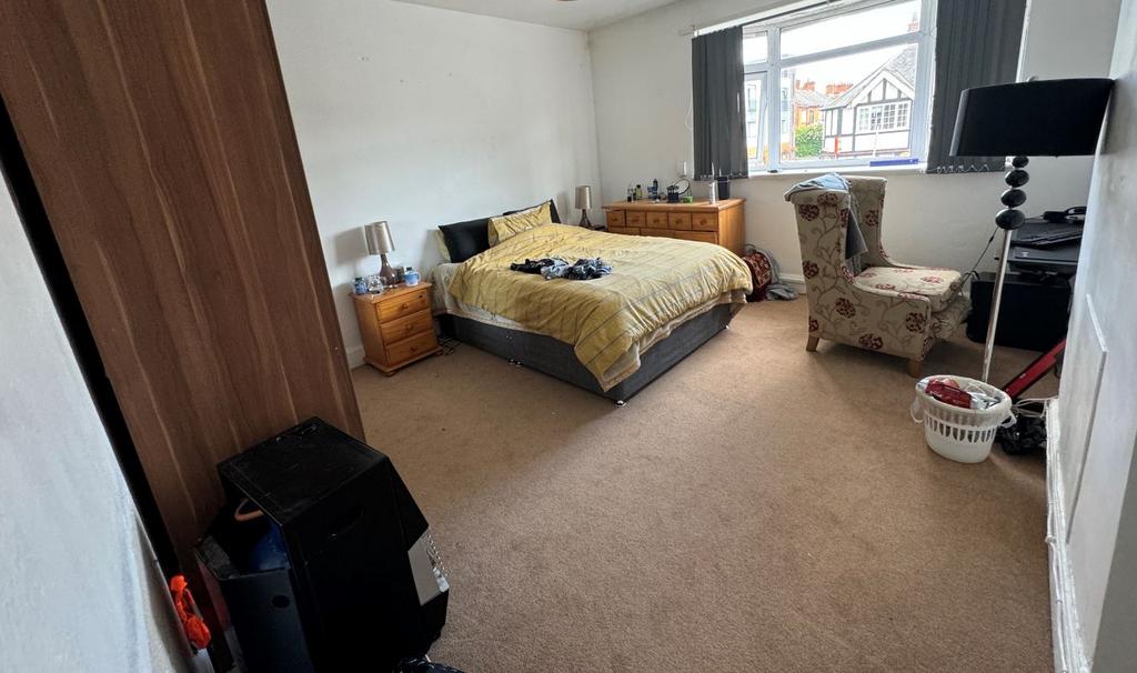 Flat 1