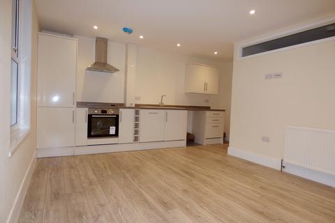 1 bedroom flat to rent, East Street, Andover SP10