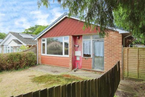 2 bedroom bungalow for sale, Tern close, Hythe, Southampton, SO45 3GE
