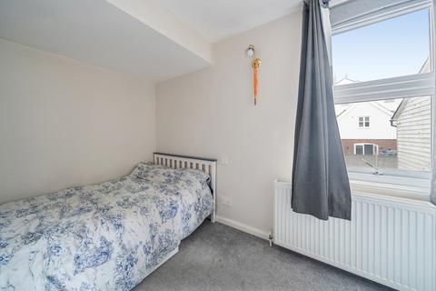 2 bedroom maisonette for sale, London Road, Tunbridge Wells TN4