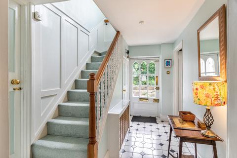 4 bedroom character property for sale, The Broadway, Amersham