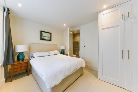 2 bedroom flat to rent, Dawes Road, Fulham, London, SW6