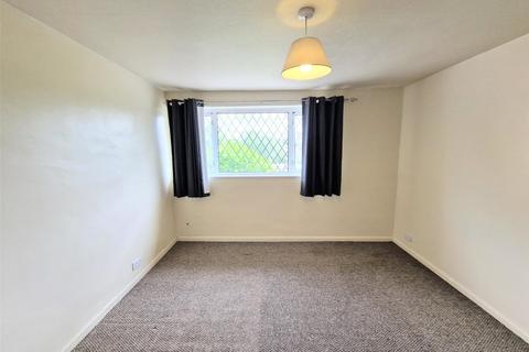 19 Clandon Close, Birmingham, B14 5QL