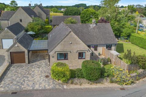 3 bedroom bungalow for sale, Ampney Crucis, Cirencester, Gloucestershire, GL7