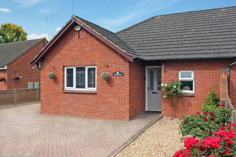 2 bedroom bungalow for sale, Aldermans Meadow, Leominster, HR6