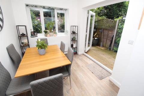 3 bedroom terraced house for sale, Doggetts Close, East Barnet EN4