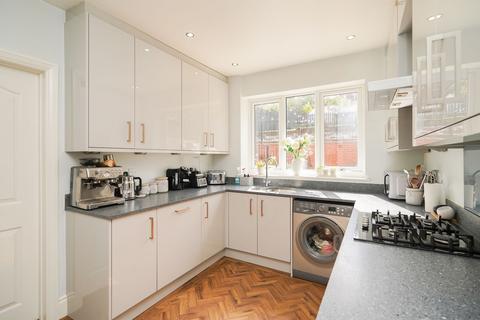 119 Westwick Crescent, Sheffield, S8 7DN