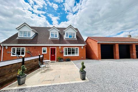 5 bedroom detached bungalow for sale, Manor Court, Bishop Auckland, DL14