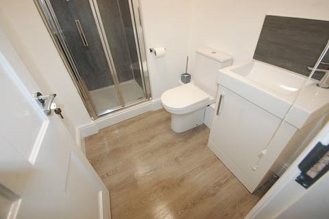 1 bedroom in a house share to rent, Calais Road, Burton upon Trent DE13