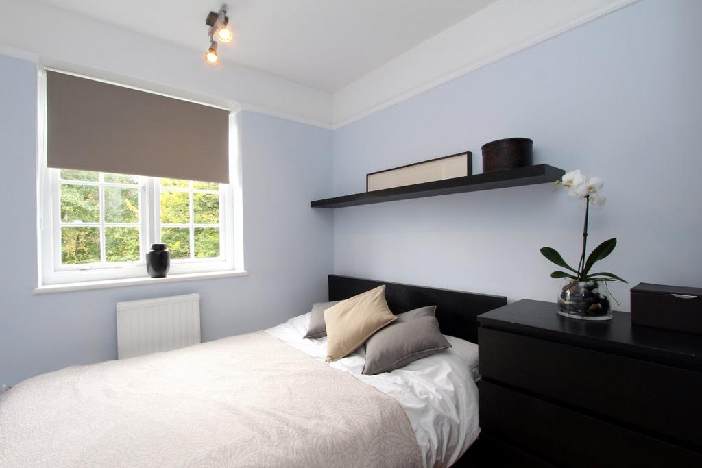 Apartment in Lyttleton Road - View 5