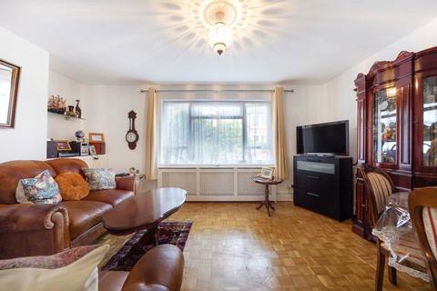 2 bedroom apartment for sale, Stanley Road, Enfield EN1