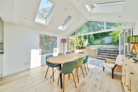 4 bedroom terraced house for sale, Wentworth Grange, Winchester, Hampshire, SO22