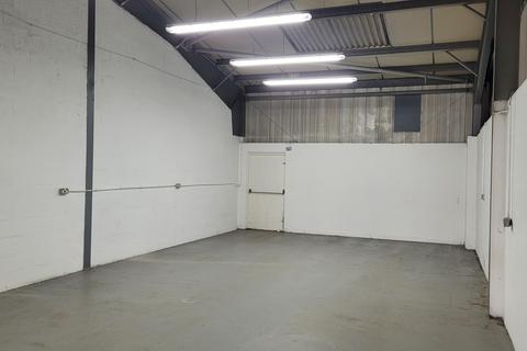 Industrial unit to rent, Merlin Way, Hillend KY11