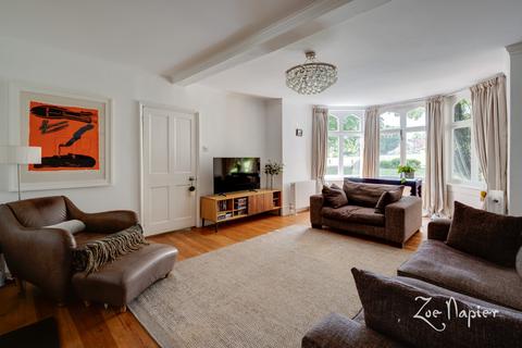 5 bedroom detached house for sale, Herongate