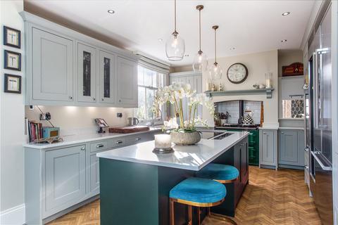 10 Buccleuch Road, Datchet, Slough, SL3 9BP