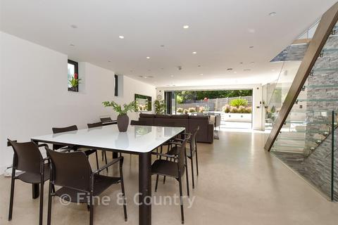 4 bedroom detached house for sale, New Road, Lambourne End, Essex