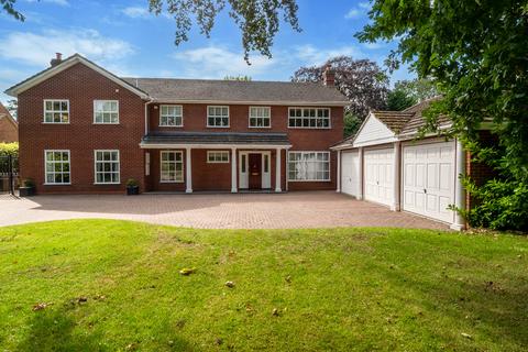 5 bedroom detached house for sale, Hall Lane Harbury, Warwickshire, CV33 9HG