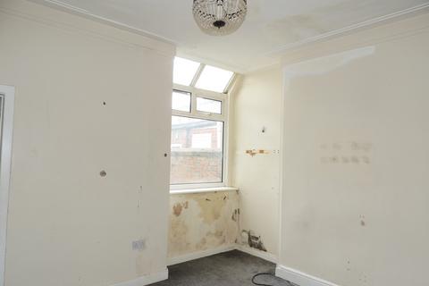 2 bedroom terraced house for sale, Thomson Road, Gorton