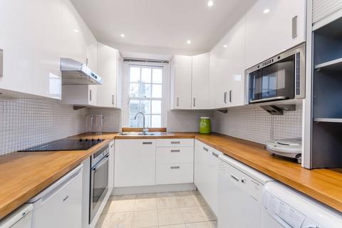 2 bedroom flat to rent, Grove End Road, St John's Wood, London, NW8