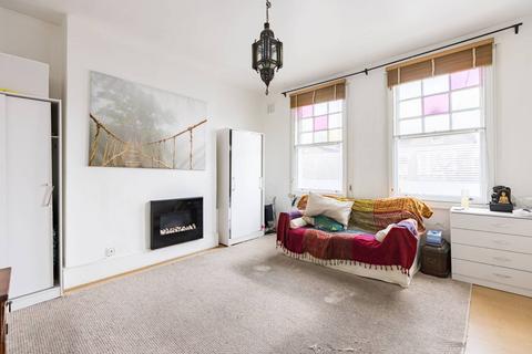 3 bedroom maisonette for sale, PARK AVENUE, Wood Green, London, N22