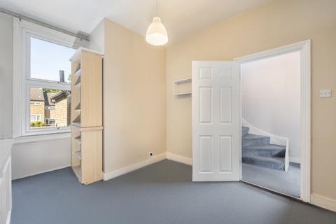 3 bedroom flat for sale, Forest Hill Road, London, SE22