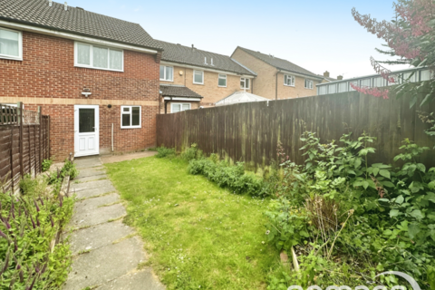 2 bedroom terraced house for sale, Paddock Walk, Basingstoke, Hampshire