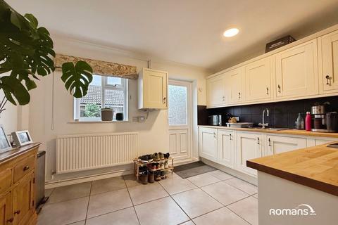undefined, Paddock Walk, Basingstoke, Hampshire