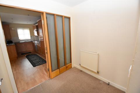 2 bedroom flat for sale, Glenmuir Close, Irlam, M44