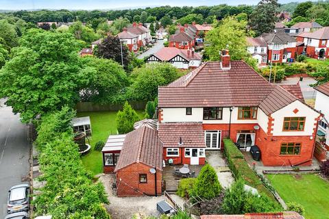 4 bedroom semi-detached house for sale, Alkrington Green, Alkrington, Middleton, Manchester, M24