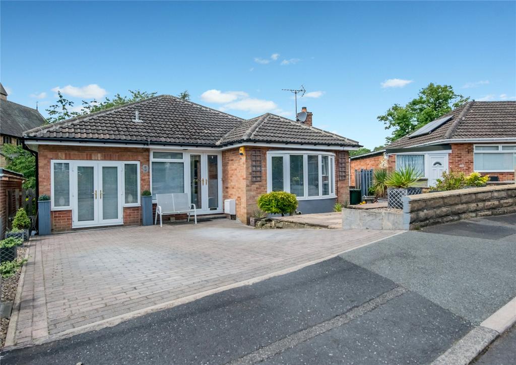Moorside Rise, Cleckheaton, West... 4 bed bungalow for sale £330,000