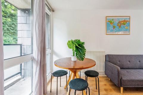 111 Ramilles Close, London, SW2 5DQ
