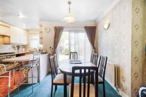 3 bedroom terraced house for sale, Kings Road, Harrow HA2