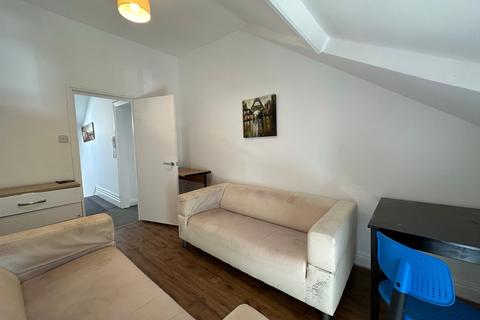 2 bedroom apartment to rent, Pen-Y-Lan Road, South Glamorgan, CF24