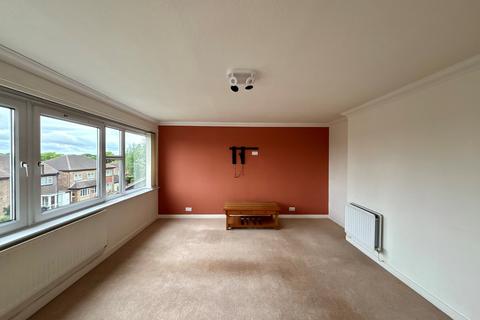 3 bedroom flat for sale, Woodside Court, Forest Hall, NE12