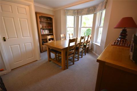 4 bedroom link detached house to rent, Windley Tye, CM1