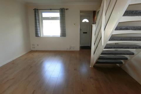 3 bedroom end of terrace house to rent, Beale Close, Danescourt, Cardiff CF5