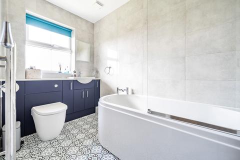 8 Shackleton Avenue, Yate, Bristol, BS37 4NW