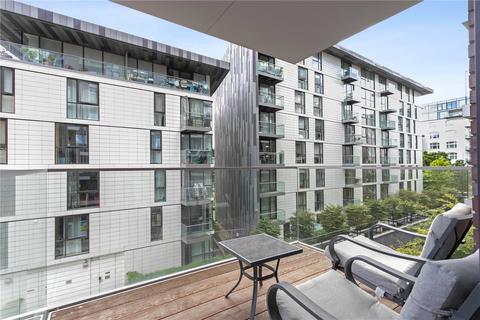 2 bedroom apartment for sale, Bridle Mews, London, E1