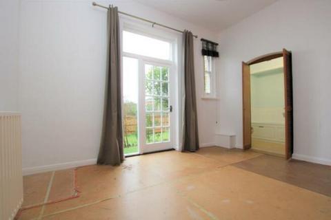 2 bedroom apartment to rent, 3 Albury Road, Guildford GU1