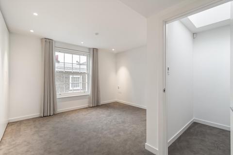 4 bedroom terraced house to rent, Radnor Walk, Chelsea, London, SW3