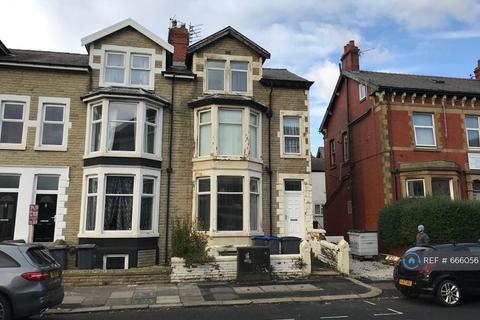 8 bedroom end of terrace house for sale, Palatine Road,  Blackpool, FY1