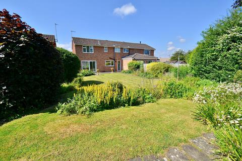 3 bedroom semi-detached house for sale, Pool Close Little Comberton WR10 3EL