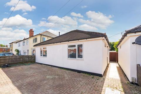 3 bedroom bungalow for sale, North Town Road, Maidenhead, Berkshire, SL6 7JQ