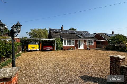 2 bedroom bungalow for sale, Hargham Road, Shropham, Attleborough, Norfolk, NR17 1DS