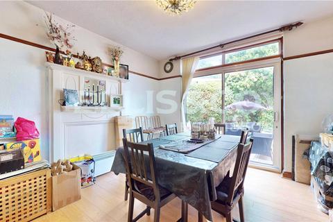 3 bedroom end of terrace house for sale, District Road, Wembley, HA0