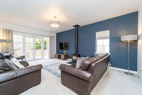 4 bedroom detached house for sale, Quarry Park Lane, Livingston EH53