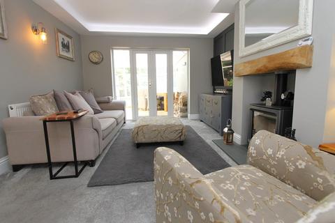 4 bedroom semi-detached house for sale, Poplar Road, Norton, Stourbridge, DY8