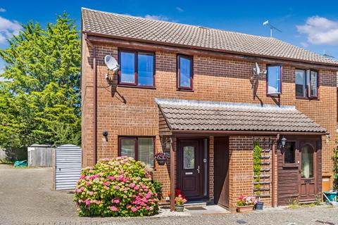 2 bedroom end of terrace house for sale, Cranbrook TN17